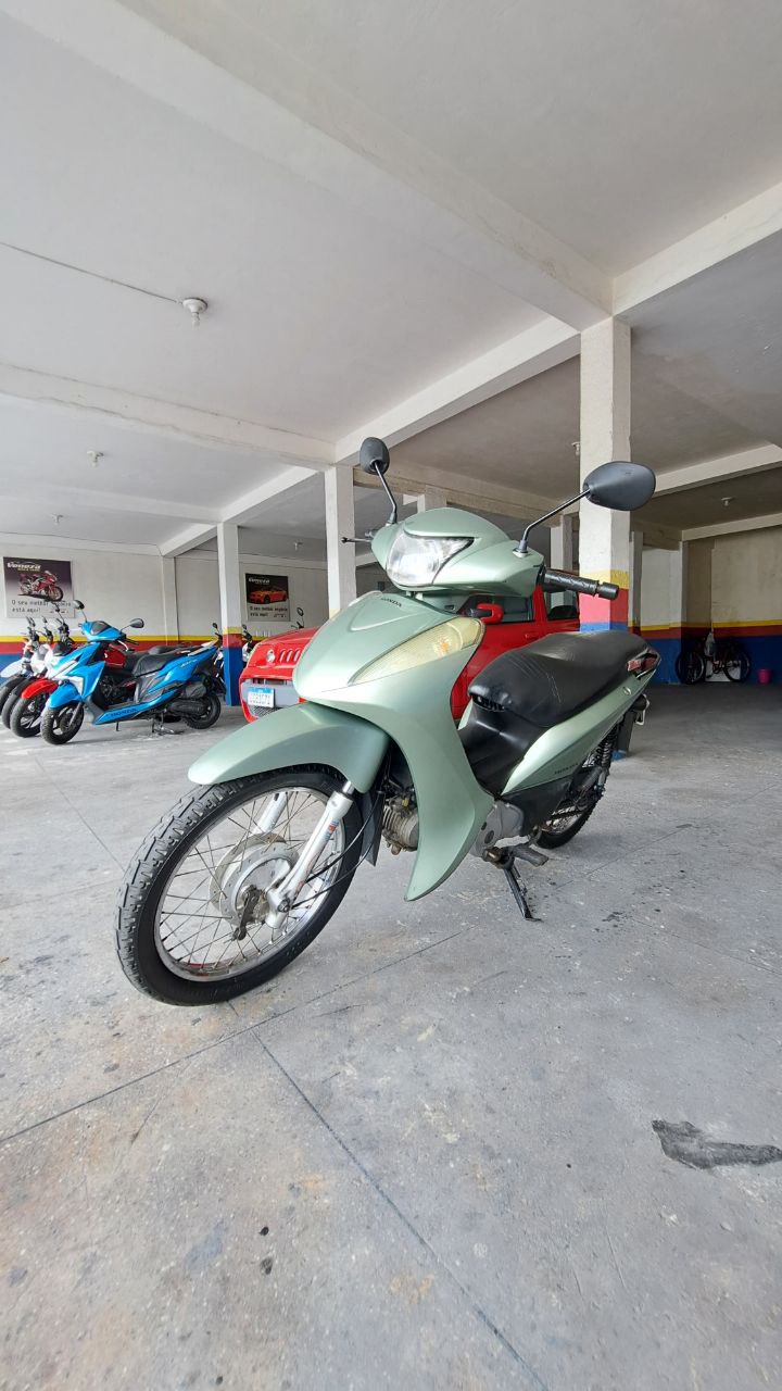 HONDA BIZ 125 ES FRENTE ESQUERDA